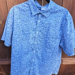 OLD NAVY EVERYDAY MENS OXFORD SHORT SLEEVED SHIRT BUTTON CLOSURE 100% COTTON LG
